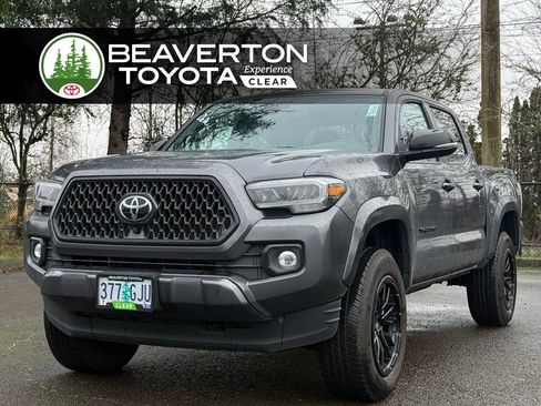 Used 2023 Toyota Tacoma Limited image 1