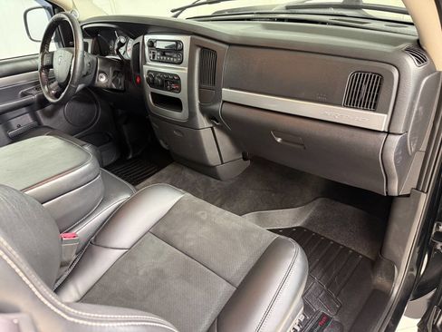 Used 2005 Dodge Ram 1500 Truck 2WD Quad Cab image 30