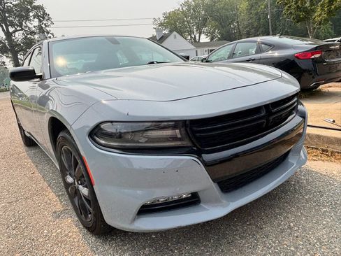Used 2021 Dodge Charger SXT w/ Blacktop Package AWD/4WD image 3