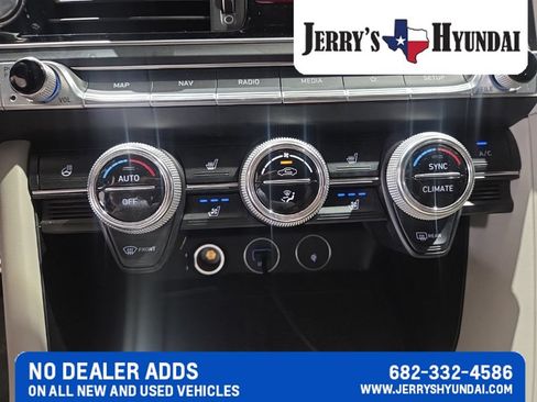 Used 2023 Genesis G70 3.3T w/ Sport Prestige Package RWD image 14