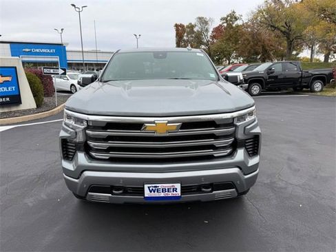 Used 2024 Chevrolet Silverado 1500 High Country w/ Technology Package image 10