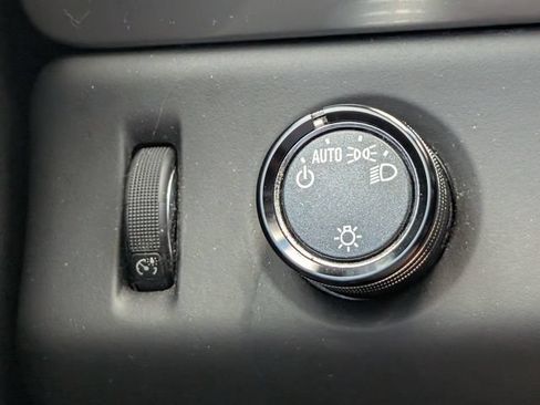 Used 2017 Chevrolet Tahoe LT RWD image 24
