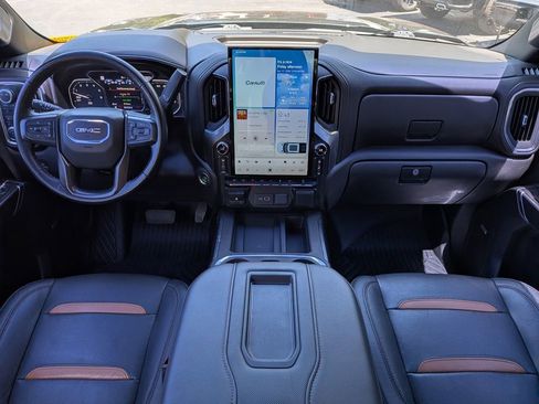 Used 2020 GMC Sierra 1500 AT4 w/ AT4 Premium Package AWD/4WD image 15