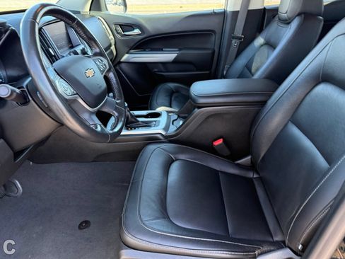 Used 2022 Chevrolet Colorado ZR2 AWD/4WD image 21