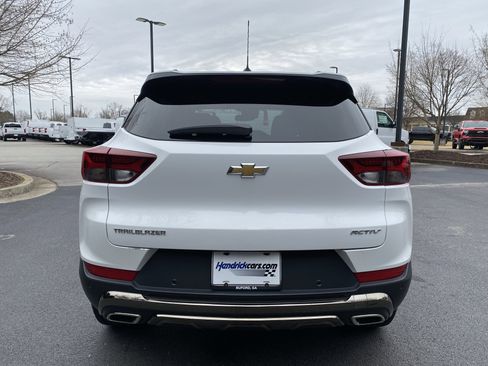 Used 2021 Chevrolet TrailBlazer ACTIV w/ Technology Package image 8