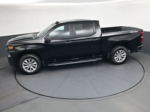 Used 2019 Chevrolet Silverado 1500 Custom w/ Custom Value Package AWD/4WD image 30