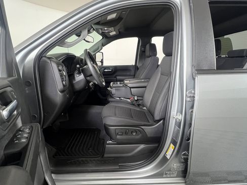 Certified 2025 Chevrolet Silverado 2500 Custom w/ Custom Value Package image 8