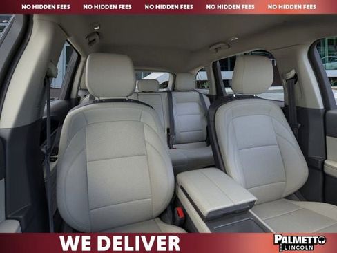 New 2026 Lincoln Nautilus Premier image 10