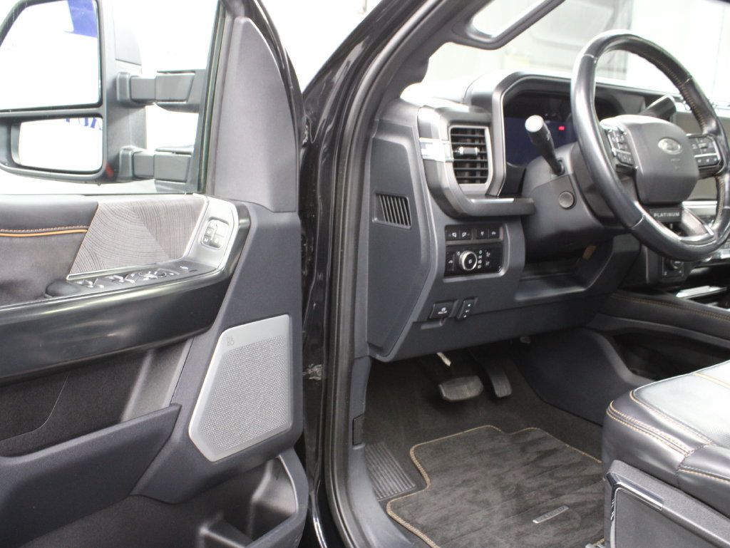 Used 2024 Ford F250 Platinum AWD/4WD image 62