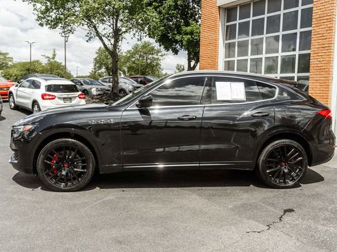 Used 2017 Maserati Levante S AWD/4WD image 48