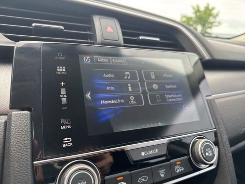 Used 2017 Honda Civic EX image 18