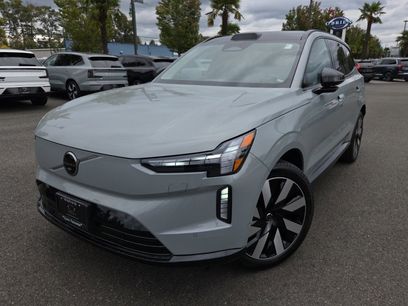New 2025 Volvo EX90 Plus w/ Protection Package Premier
