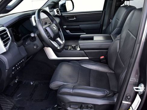 Used 2024 Toyota Tundra Platinum image 10