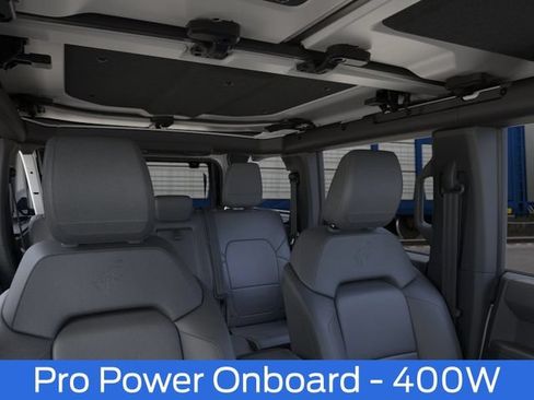 New 2026 Ford Bronco Badlands w/ Sasquatch Package AWD/4WD image 13