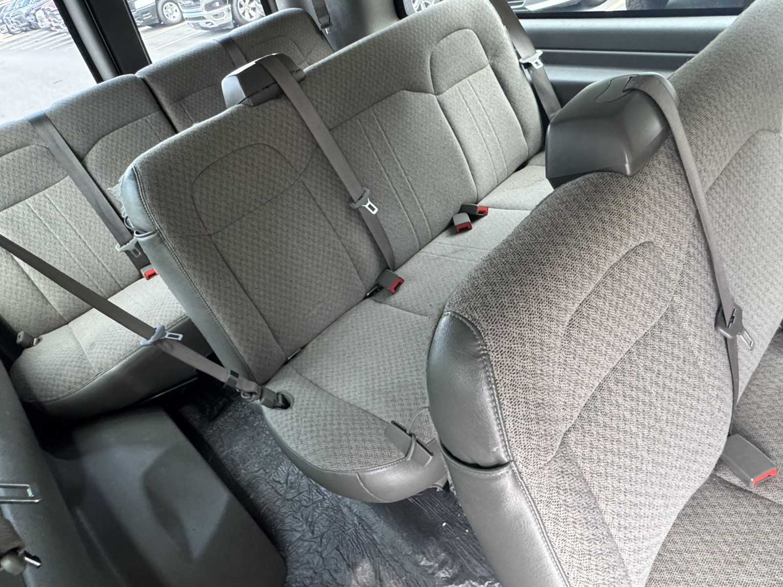 Used 2025 GMC Savana 3500 LT w/ LT Preferred Equipment Group RWD image 18