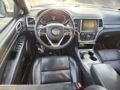 Used 2015 Jeep Grand Cherokee Summit w/ Platinum Series Group image 31