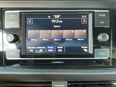 Used 2020 Volkswagen Jetta S image 27