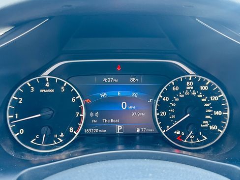 Used 2015 Nissan Murano SV FWD image 27