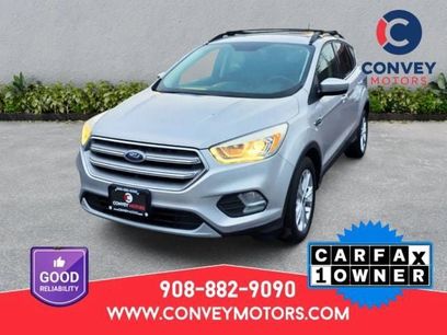 Used 2017 Ford Escape SE w/ Equipment Group 201A