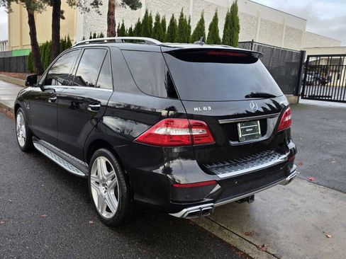 Used 2012 Mercedes-Benz ML 63 AMG 4MATIC image 7