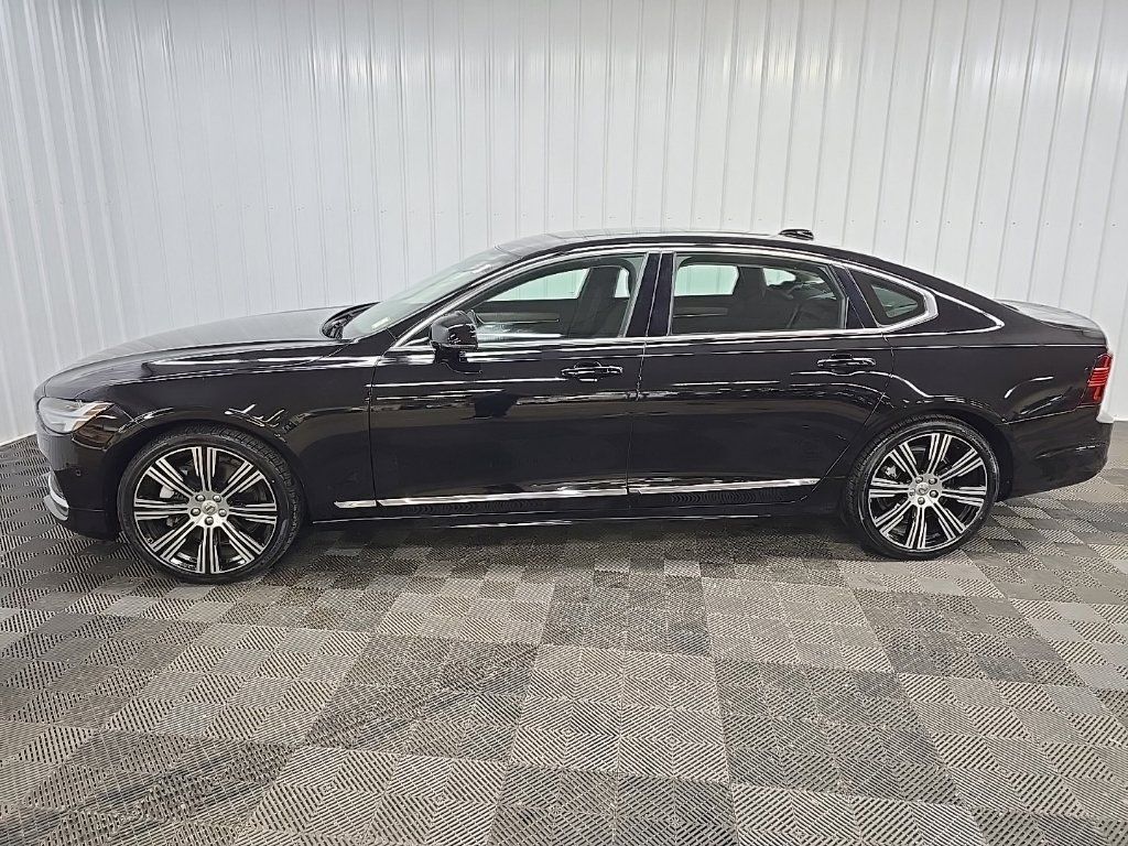 Used 2025 Volvo S90 B6 Plus AWD/4WD image 5