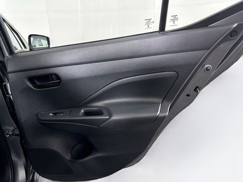 Used 2025 Nissan Versa S w/ Trunk Package image 27