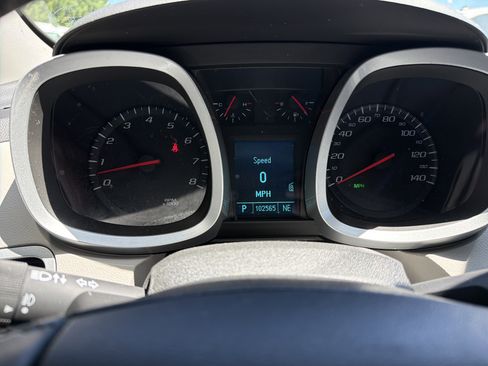 Used 2011 Chevrolet Equinox LTZ FWD image 21
