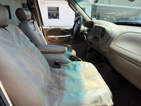 Used 2002 Ford F150 XL RWD image 12