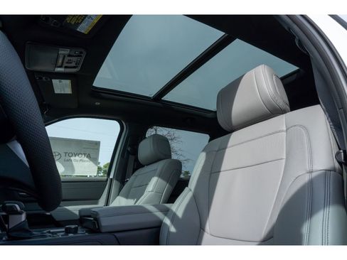 New 2026 Toyota Tundra Limited image 12
