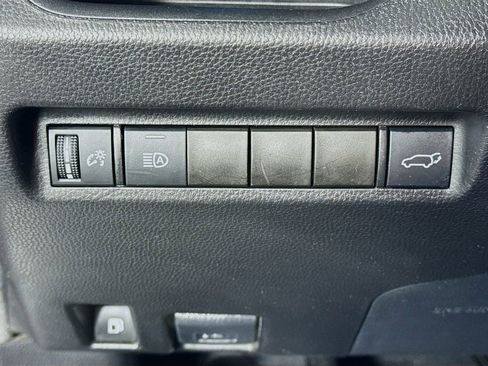 Used 2021 Toyota RAV4 XSE image 10