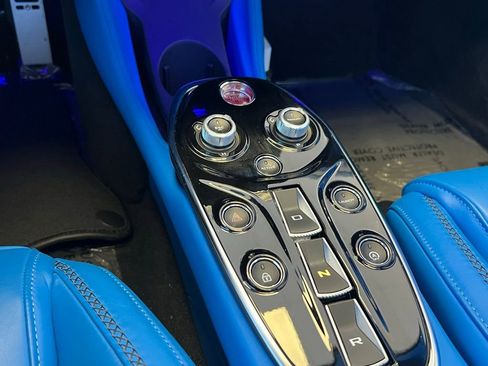 Used 2022 McLaren GT image 21