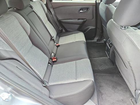 Certified 2022 Nissan Rogue SV image 21