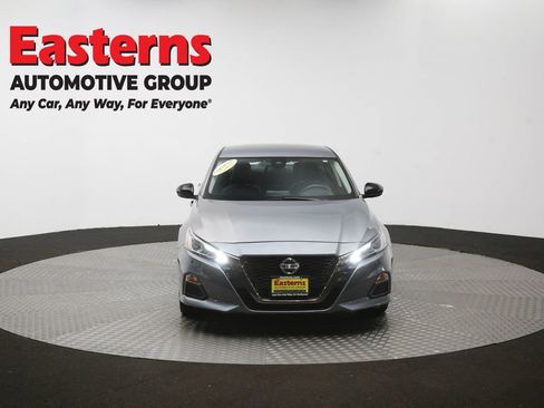 Used 2020 Nissan Altima 2.5 SR FWD image 52