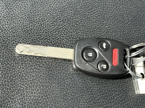 Used 2011 Honda Accord EX-L image 14