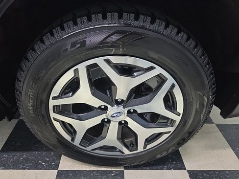 Certified 2023 Subaru Forester Premium w/ Popular Package #2 AWD/4WD image 8
