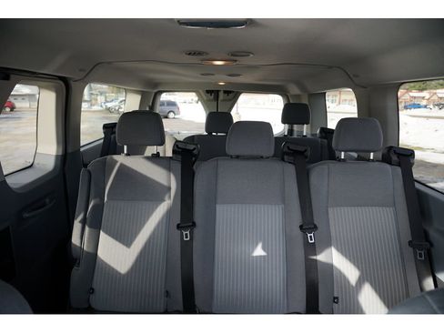 Used 2015 Ford Transit 150 XLT image 27