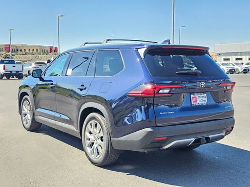 New 2026 Toyota Grand Highlander AWD Hybrid image 3