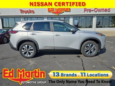 Certified 2023 Nissan Rogue SV image 1