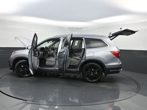 Used 2022 Honda Pilot Touring image 43