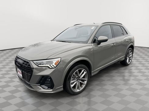 Used 2023 Audi Q3 2.0T Premium Plus w/ Premium Plus Package image 1