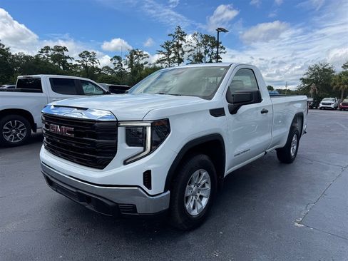 Used 2023 GMC Sierra 1500 Pro w/ Pro Value Package RWD image 4