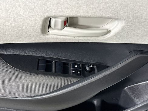 Certified 2026 Toyota Corolla LE w/ LE Premium Package FWD image 23