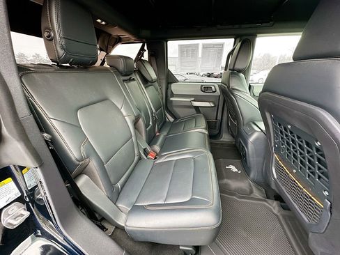 Used 2022 Ford Bronco Badlands image 35