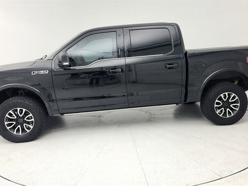 Used 2018 Ford F150 Platinum w/ Equipment Group 701A Luxury image 2