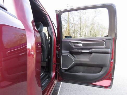 Used 2022 RAM 1500 Laramie image 15