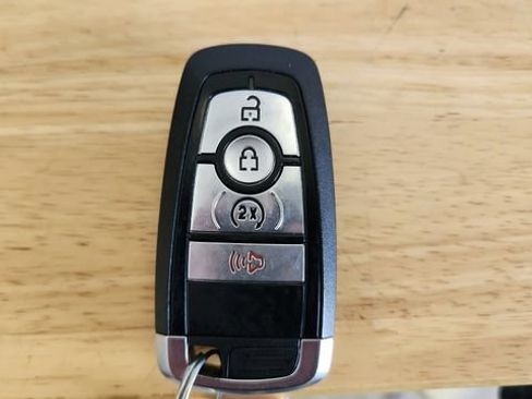 Used 2023 Ford Bronco Wildtrak AWD/4WD image 9
