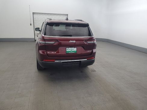 Used 2022 Jeep Grand Cherokee L Limited AWD/4WD image 6