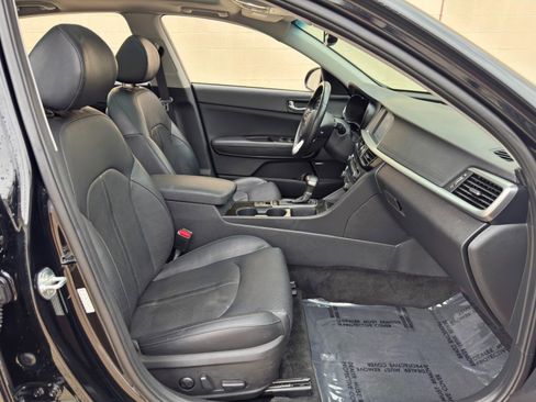 Used 2020 Kia Optima Premium FWD image 15