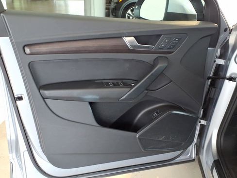 Used 2022 Audi Q5 2.0T Premium AWD/4WD image 10
