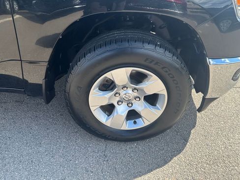 Used 2021 RAM 1500 Big Horn image 40